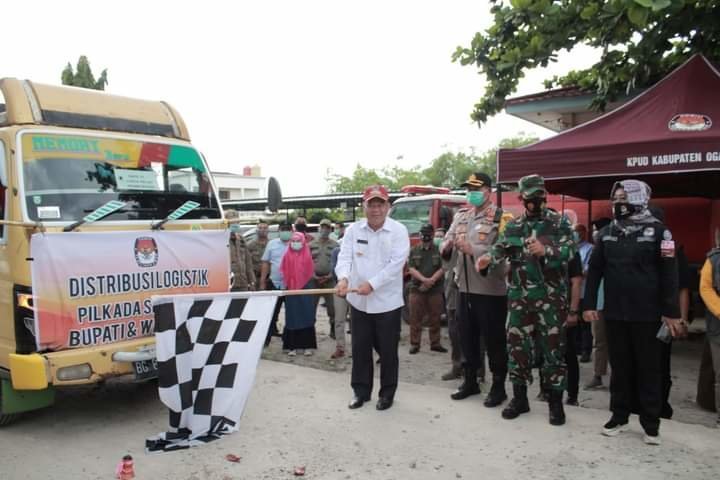 kpu-oi-distribusikan-logistik-pilkada-220806n-rev2.jpg