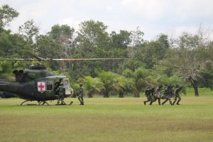 tim-keslap-kostrad-gelar-latihan-evakuasi-udara-korban-tempur-220806y-rev1.jpg