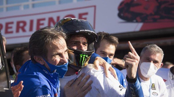 joan-mir-juara-motogp-2020-catatannya-lebih-oke-dari-rossi-dan-marquez-220806q-rev1.jpg