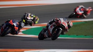 hasil-fp1-motogp-valencia-nakagami-tercepat-mir-di-posisi-8-220806h-rev2.jpg