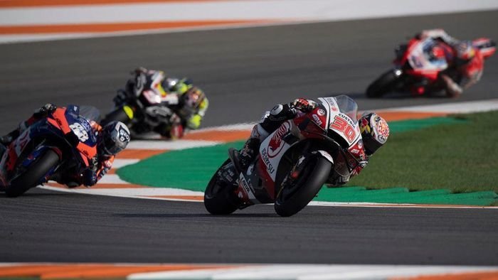 hasil-fp1-motogp-valencia-nakagami-tercepat-mir-di-posisi-8-220806h-rev2.jpg