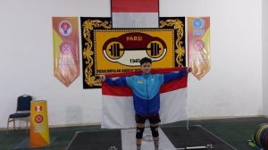 top-lifter-muda-ri-raih-dua-emas-di-kejuaraan-dunia-remaja-220806o-rev2.jpg