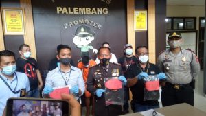 polisi-tangkap-pelaku-pembunuh-sadis-rusunawa-palembang-220806f-rev2.jpg