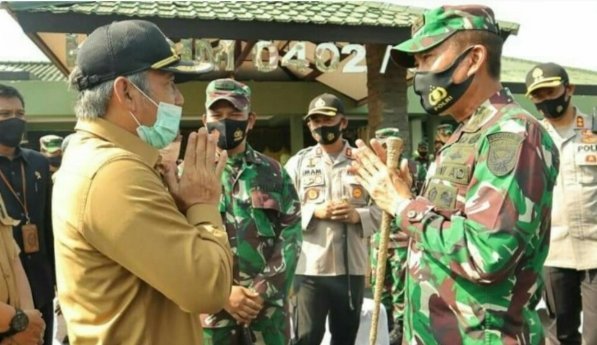 kunjungi-oki-pangdam-iisriwijaya-personil-harus-terapkan-protokol-kesehatan-220806h-rev1.jpg