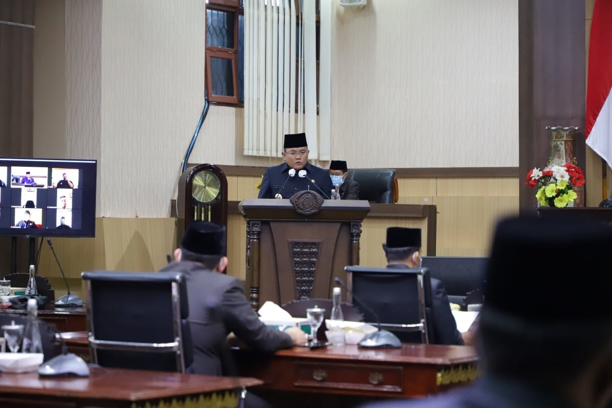 bupati-muba-sampaikan-raperda-apbd-tahun-2021-220806l-rev2.jpg