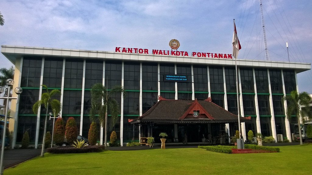 wali-kota-pontianak-ajak-warga-muslim-memakmurkan-masjid-220806j-rev1.jpg