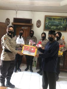 polwan-polda-sumsel-siap-mewujudkan-kamtibmas-kondusif-masyarakat-semakin-produktif-2208061-rev2.jpg