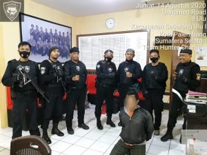 lakukan-seks-menyimpang-dosen-salah-satu-universitas-diamankan-polisi-220806i-rev2.jpg