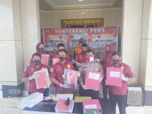 tipidkor-polres-muba-limpahkan-kasus-korupsi-mantan-kepala-puskesmas-ngulak-ke-kejaksaan-220806o-rev2.jpg