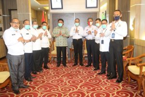 herman-deru-siapkan-hadiah-untuk-ribuan-penerima-remisi-kemerdekan-di-lapas-merah-mata-2208064-rev2.jpg