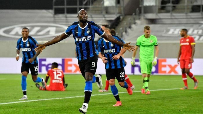 inter-vs-leverkusen-menang-2-1-si-ular-melaju-ke-semifinal-220806y-rev2.jpg