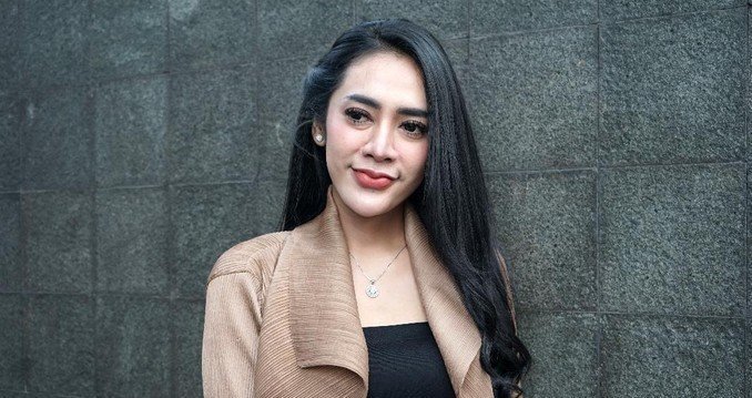 vernita-syabilla-buka-bukaan-soal-tuduhan-prostitusi-220806j-rev2.jpg