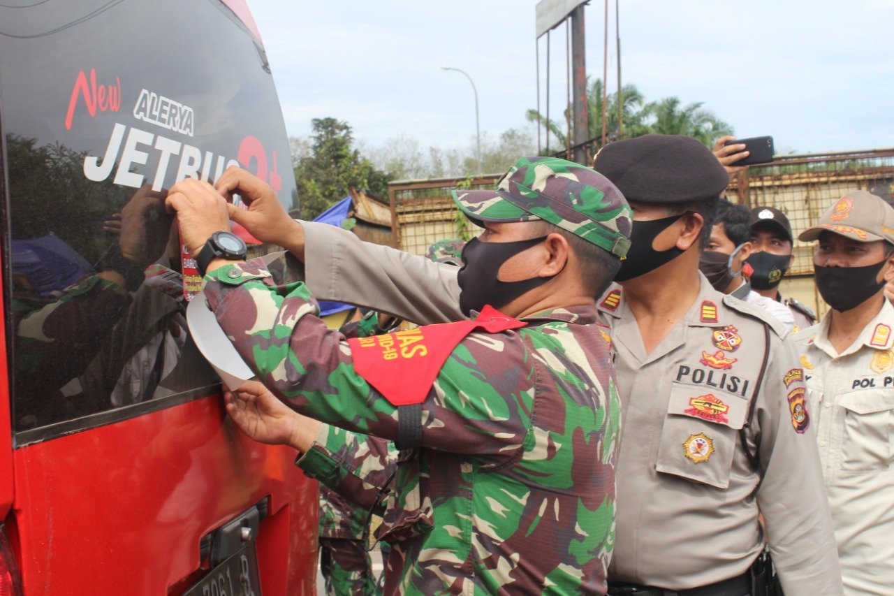 polres-banyuasin-tingkatkan-kampaye-protokol-kesehatan-covid-19-220806o-rev2.jpg