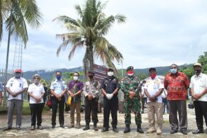 satgas-yonif-413-bremoro-bantu-proses-pemulangan-wni-dari-papua-new-guinea-220806h-rev2.jpg