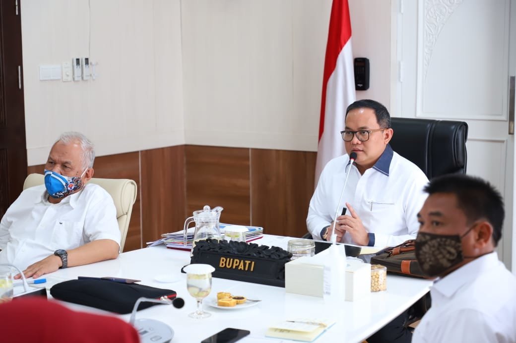 banjir-dukungan-inisiasi-bupati-muba-bentuk-pusat-riset-gambut-di-muba-220806n-rev2.jpg
