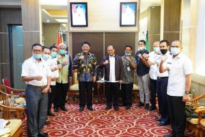 gubernur-herman-deru-tunjuk-enam-cabor-popnas-2021-untuk-provinsi-babel-220806j-rev2.jpg