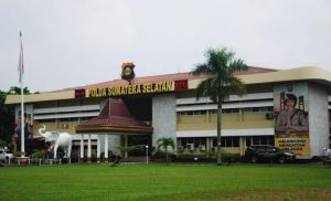 kapolda-sumsel-minta-anggota-kreatif-tingkatkan-pelayanan-masyarakat-220806g-rev2.jpg