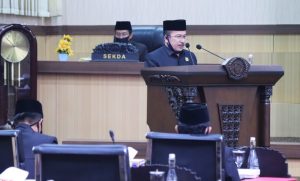 delapan-fraksi-dprd-muba-sampaikan-pemandangan-umum-terhadap-r-apbdp-ta-2020-220806o-rev2.jpg
