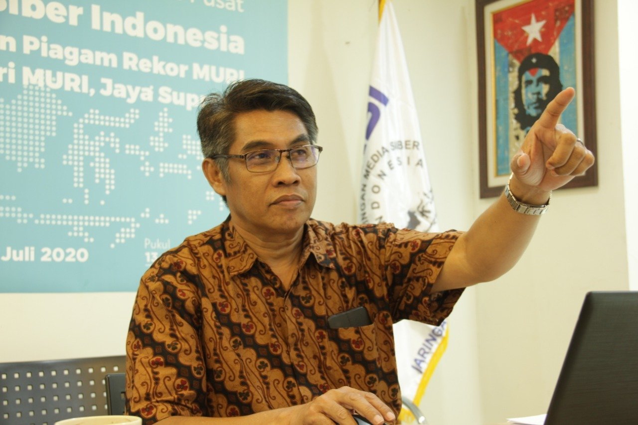 sekjen-jmsi-lepaskan-jabatan-ketua-dewan-kehormatan-pwi-gorontalo-220806d-rev2.jpg