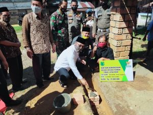 pemkab-dan-baznas-muba-salurkan-beras-6-ton-hingga-beri-modal-ke-100-kk-220806w-rev2.jpg