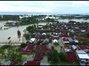 banjir-wajo-sulsel-9-kecamatan-dan-78-desa-terdampak-220806s-rev2.jpg