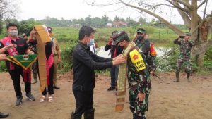 sambut-kedatangan-tim-wasev-fkpd-ogan-ilir-apresiasi-program-tmmd-kodim-0402oki-220806v-rev2.jpg