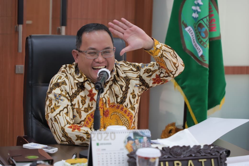 bupati-muba-berhasil-ciptakan-inovasi-berbasis-komoditas-karet-220806m-rev3.jpg