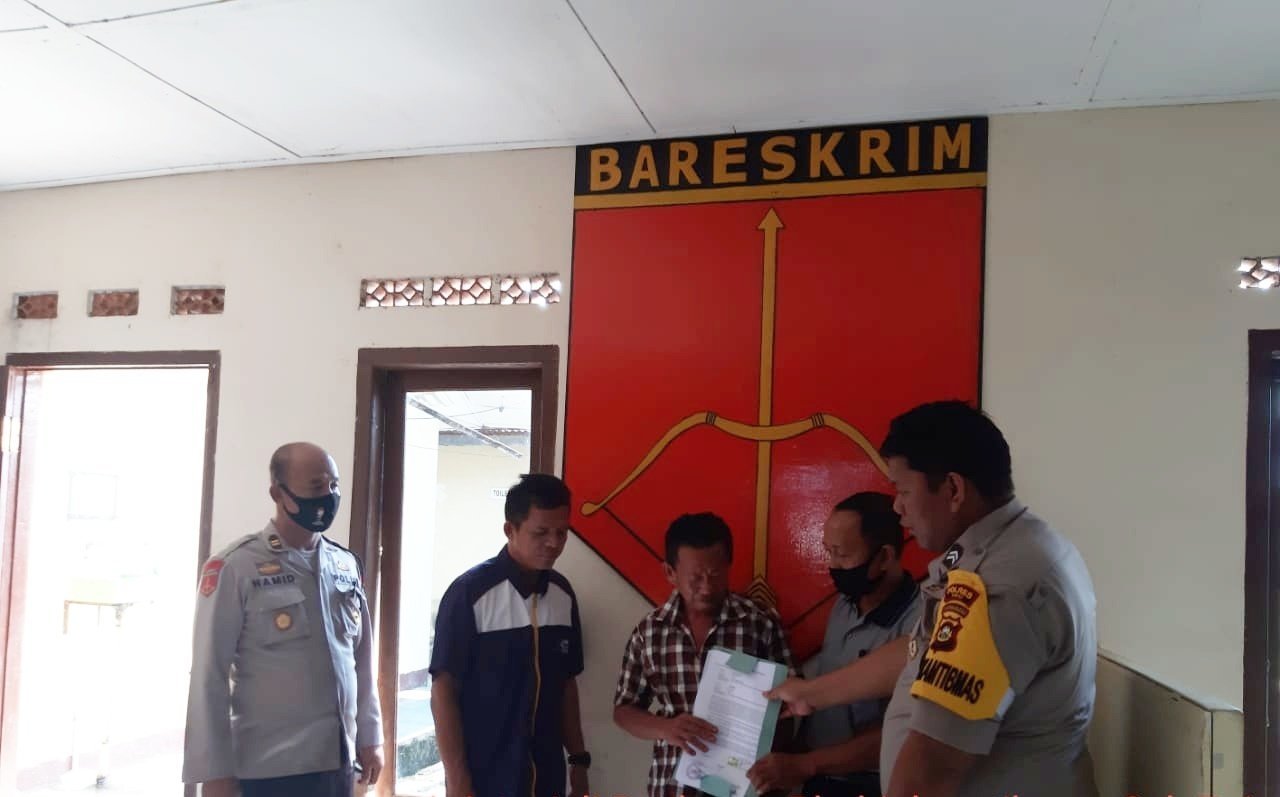 tengah-asik-lakukan-pelecehan-anak-dibawah-umur-penjaga-sekolah-kepergok-220806t-rev3.jpg
