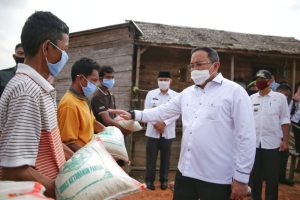 muba-mulai-gelontorkan-bantuan-pangan-cadangan-220806j-rev3.jpg