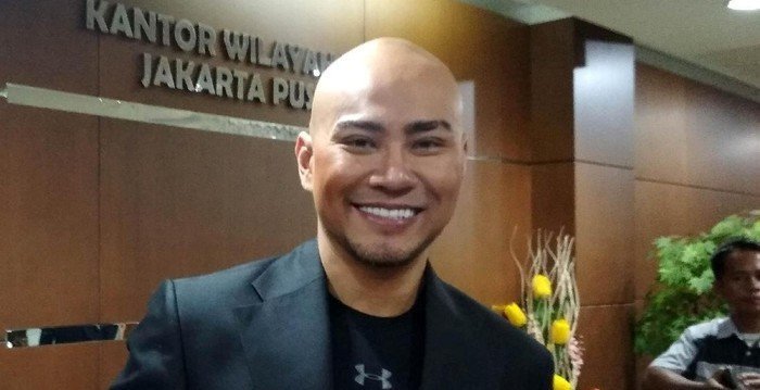 deddy-corbuzier-ngaku-pakai-psikotropika-jenis-benzo-2208067-rev3.jpg