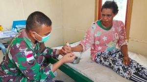 personel-kesehatan-satgas-yonif-125simbisa-obati-warga-yang-mengalami-luka-2208069-rev3.jpg