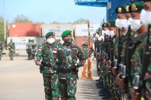 satgas-pamtas-yonif-mrpdw411-kostrad-kembali-ke-salatiga-220806z-rev3.jpg