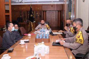 kapolda-sumsel-terima-audiensi-bawaslu-220806o-rev3.jpg