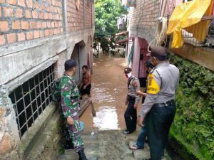 puluhan-rumah-di-oku-terendam-banjir-220806l-rev3.jpg
