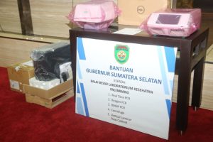 pemprov-sumsel-serahkan-bantuan-pcr-seri-terbaik-dengan-biaya-rp-38-m-ke-bblk-kota-palembang-220807g-rev4.jpg