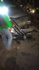 usai-tabrak-motor-mobil-crv-seruduk-terios-220807v-rev3.jpg
