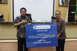 bank-indonesia-bersama-bmpd-dan-perbanas-berikan-bantuan-penangulangan-covid-19-2208070-rev3.jpg