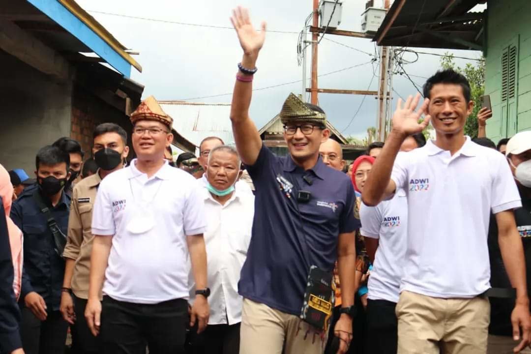 kunjungi-pagaralam-menparekraf-sandiaga-uno-berbagi-ilmu-2209149.jpg