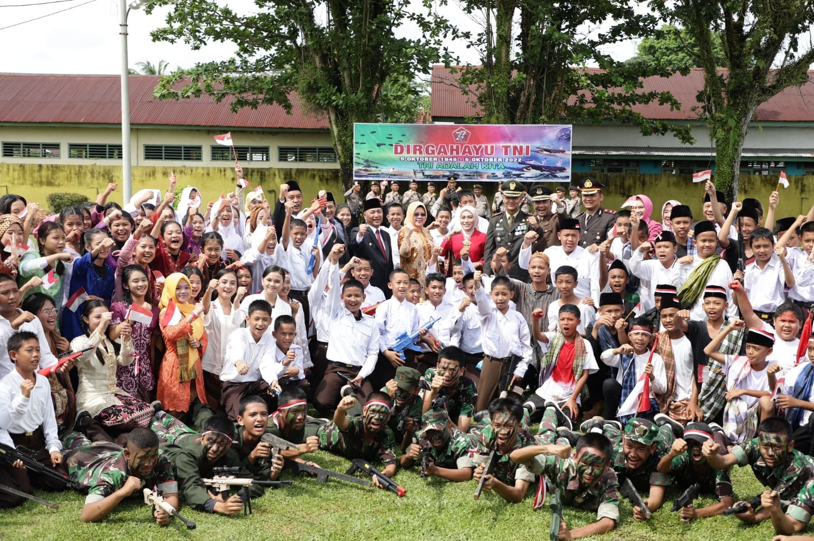 hut-tni-kodim-0401-muba-tampilkan-drama-kolosal-2210058.jpg