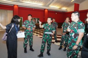 kapuspen-tni-tinjau-lokasi-pameran-indo-defence-2022-di-jiexpo-kemayoran-2210290.jpg
