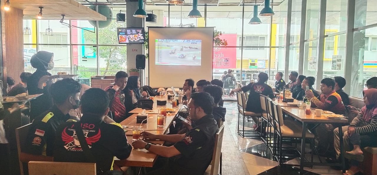 nobar-atc-dan-wsbk-bareng-astra-motor-sumsel-gelar-221115u.jpg
