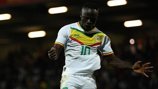 belum-sembuh-dari-cedera-sadio-mane-batal-ikut-piala-dunia-2022-221118w.jpg