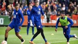 andries-noppert-bikin-gawang-belanda-aman-di-laga-pertama-piala-dunia-2022-221122o.jpg