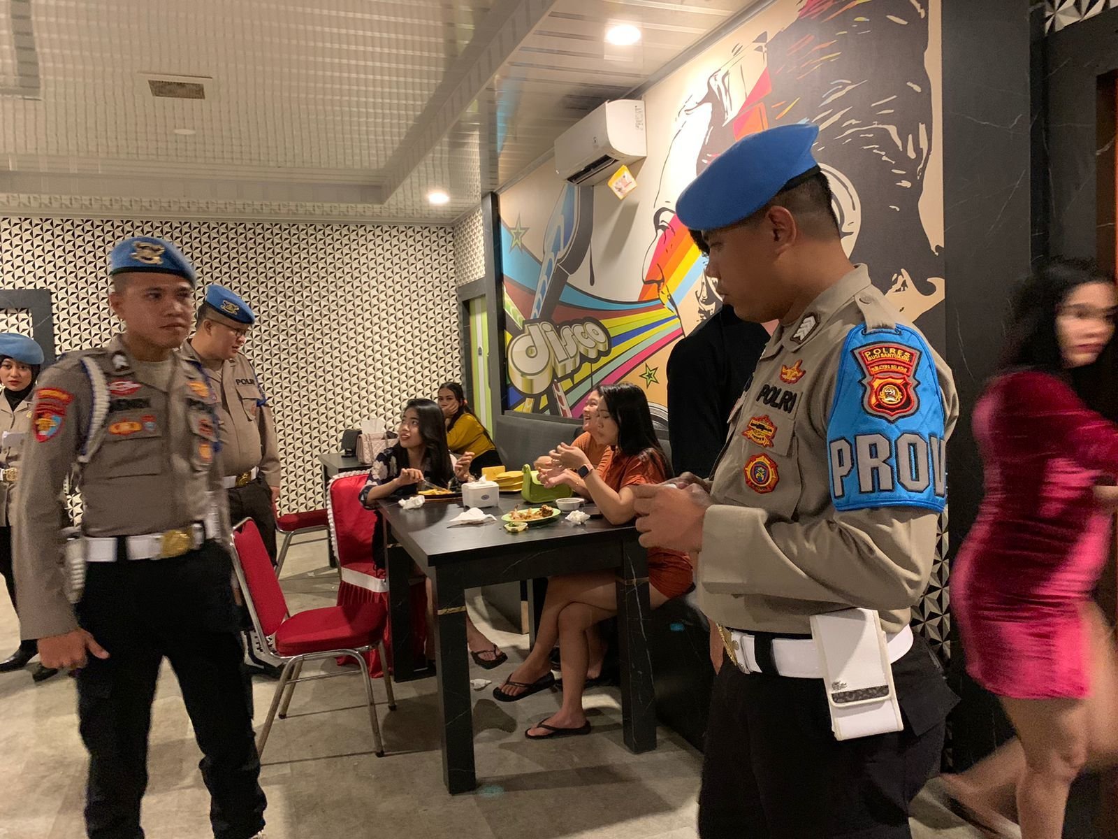 provost-polres-muba-razia-tempat-hiburan-malam-221216g.jpg