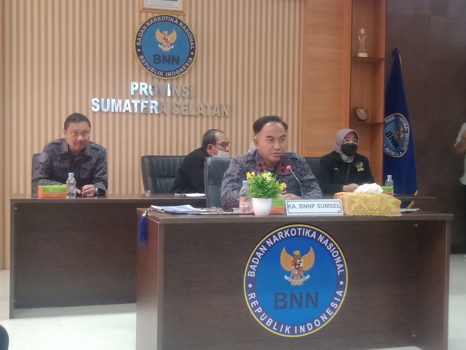 bnnp-sumsel-tahun-2022-penyalahgunaan-narkoba-di-pedesaan-menurun-221229y.jpg