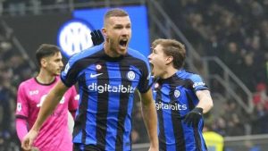 jadi-aktor-kemenangan-inter-milan-atas-napoli-edin-dzeko-saya-belum-habis-230105g.jpg