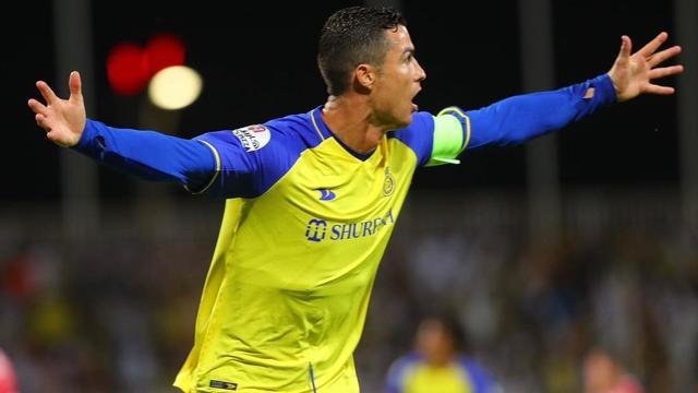 amazing-cristiano-ronaldo-torehkan-quattrick-saat-al-nassr-gulung-al-wehda-2302109.jpg
