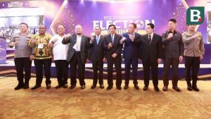 erick-thohir-terplih-sebagai-ketua-pssi-230216t.jpg