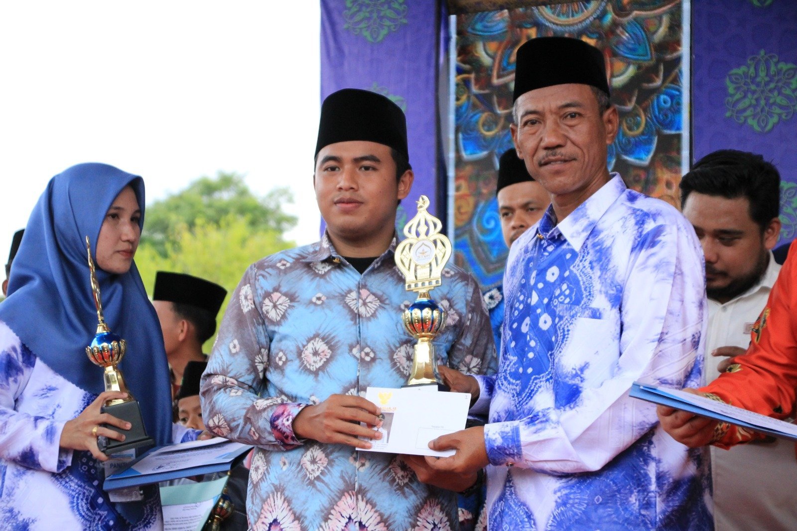 stqh-xxvii-kabupaten-oki-resmi-ditutup-kecamatan-sungai-menang-sabet-juara-umum-230315n.jpg
