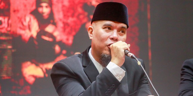 ahmad-dhani-ungkap-perbedaan-once-mekel-dan-ari-lasso-soal-kewajiban-royalti-2304103.jpg